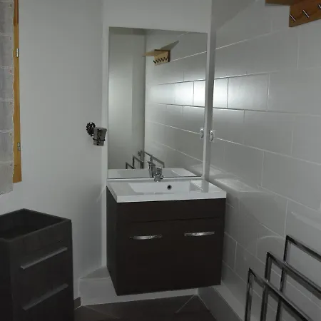 Familial Avec Parking Et Proche Des Pistes - Fr-1-464-201 Apartment Pralognan-la-Vanoise